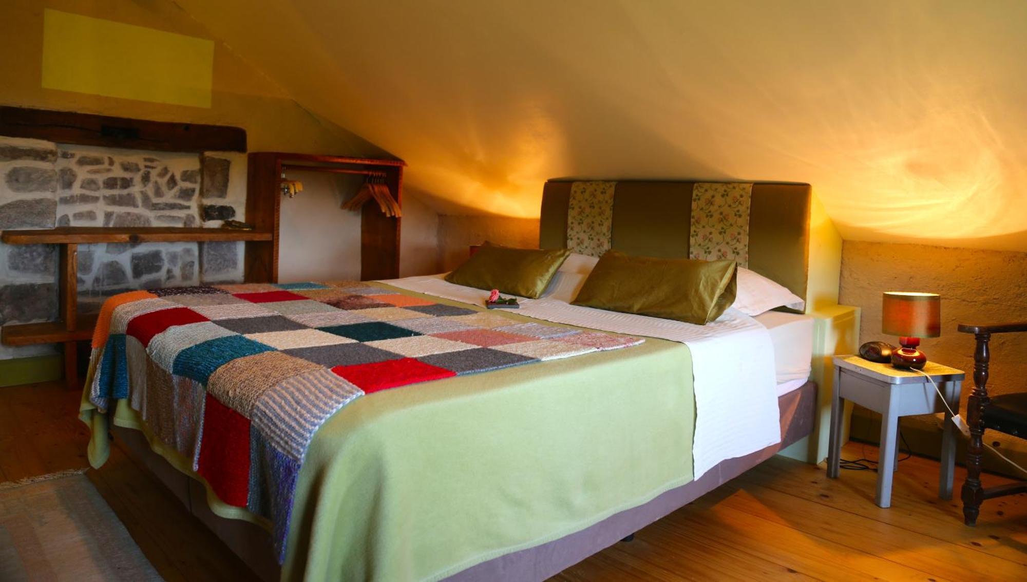 Les Grandes Fontaines Bed & Breakfast La Longine Екстериор снимка