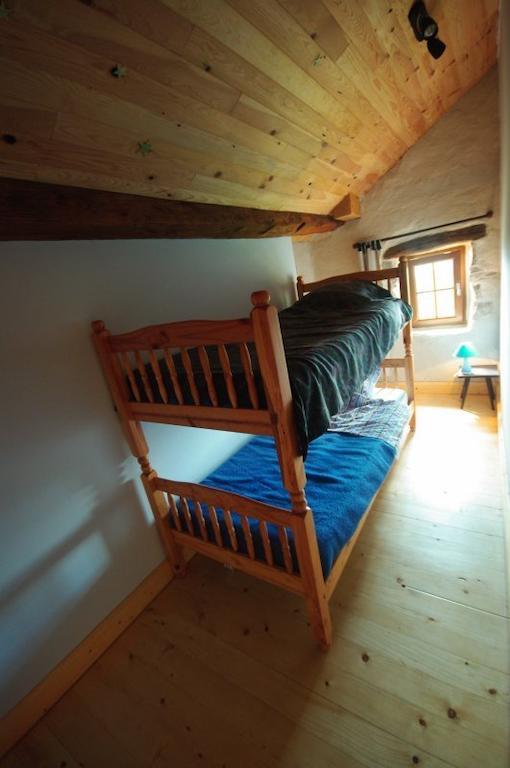Les Grandes Fontaines Bed & Breakfast La Longine Стая снимка